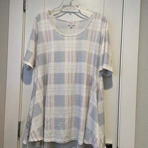 LuLaRoe Perfect Tee